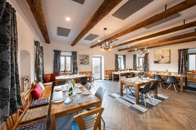 Posthansl L Sernau 1 * غامليتز